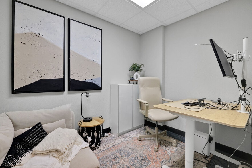 More Photos Of 624 Goodwin St, Jacksonville Office For Sale