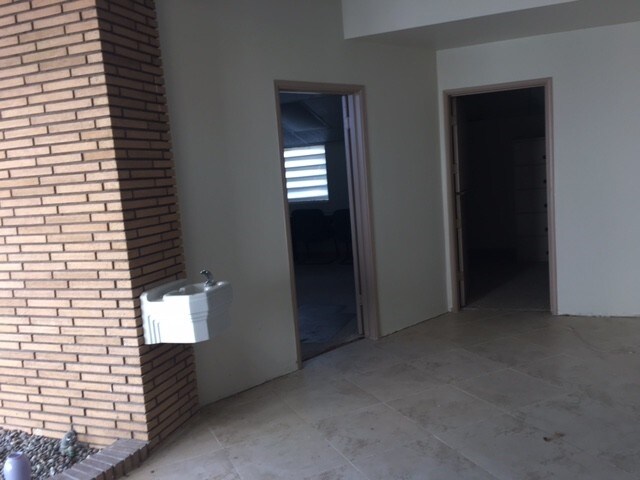More Photos Of 218 W E St, Ontario Medical For Sale
