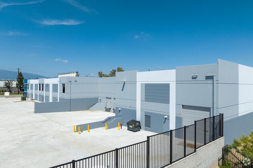 More Photos Of 13135 Marlay Ave, Fontana Industrial For Lease