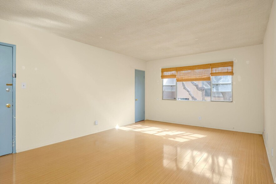 More Photos Of 3705 WESTWOOD BL, Los Angeles Apartments For Sale