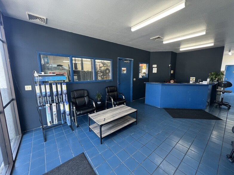 More Photos Of 151 N Rose St, Escondido Unknown For Lease