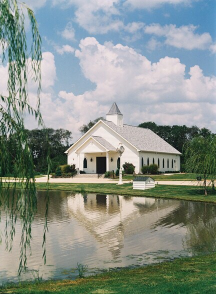 More Photos Of 50 Whispering Winds Dr, Gunter Lodge Meeting Hall For Sale