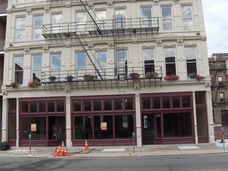 More Photos Of 1218-1220 Vine St, Cincinnati Storefront Retail Residential For Lease