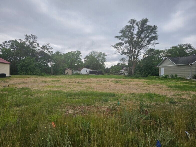 More Photos Of 4924 E Pickard St, Mount Pleasant Land For Sale