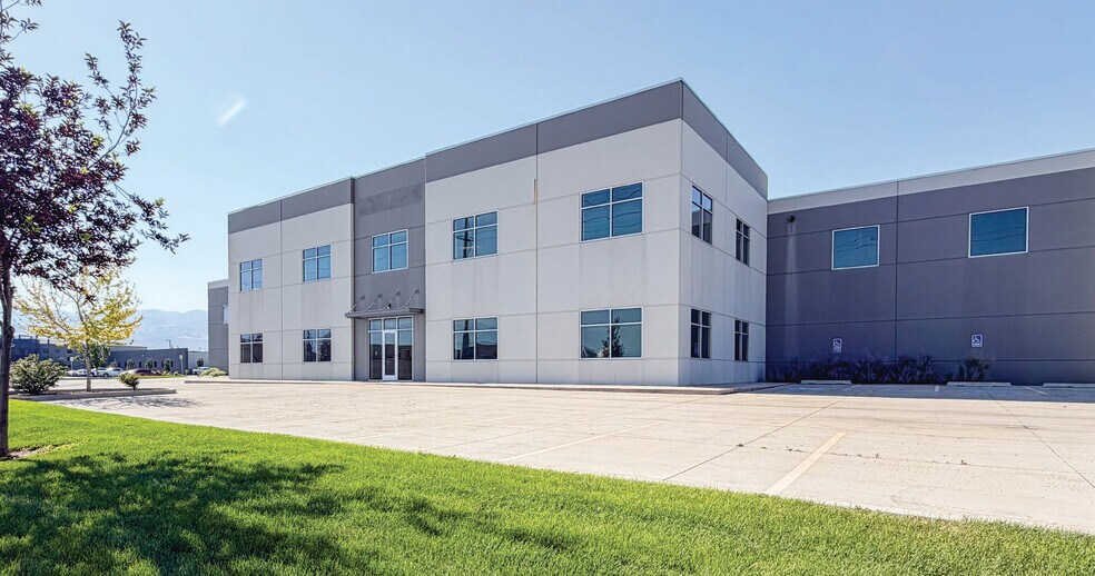More Photos Of 1455 W Center St, North Salt Lake Industrial For Lease