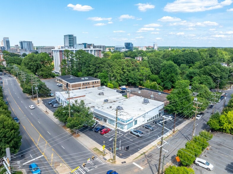 Primary Photo Of 1431 South Blvd, Charlotte Unknown For Lease