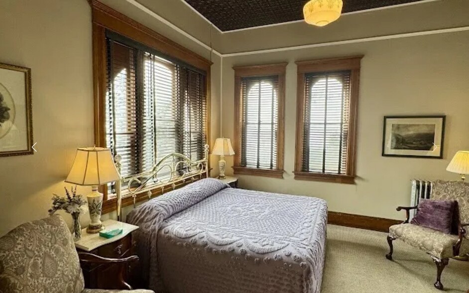 More Photos Of 600 N B St, Cripple Creek Hotel For Sale