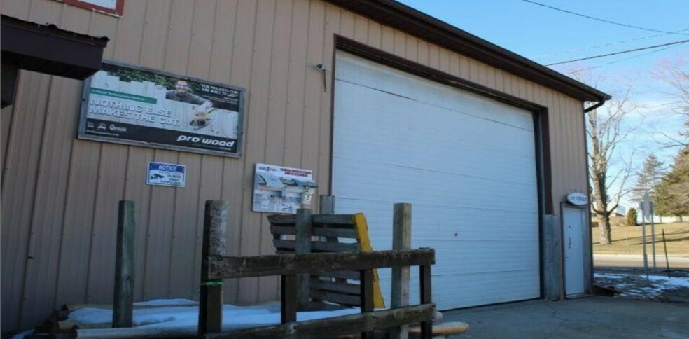 More Photos Of 117 U.S. 23 Hwy, Harrisville General Retail For Sale