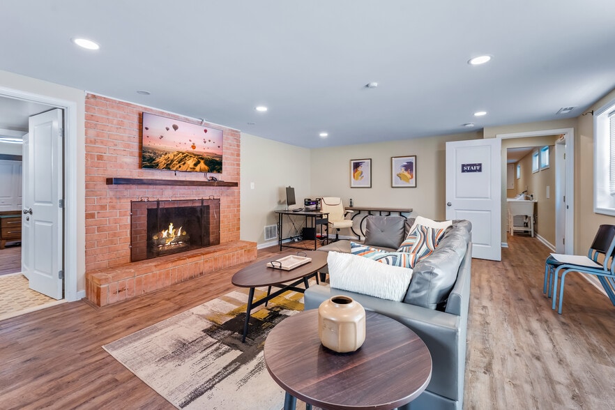 More Photos Of 208 Prenton St, Upper Marlboro Healthcare For Sale