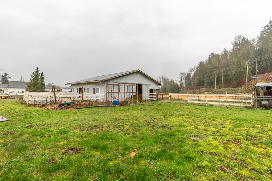 More Photos Of 3996 Eckert St, Chilliwack Land For Sale