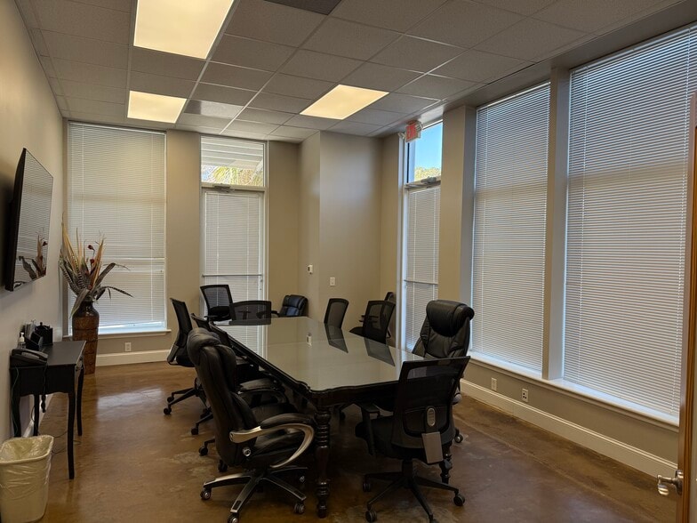 More Photos Of 1411 Queen St, Beaufort Office For Sale