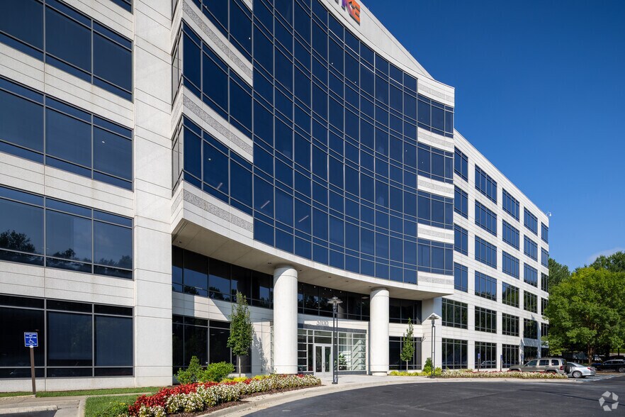 More Photos Of 275 Interstate North Cir SE, Atlanta Office For Lease