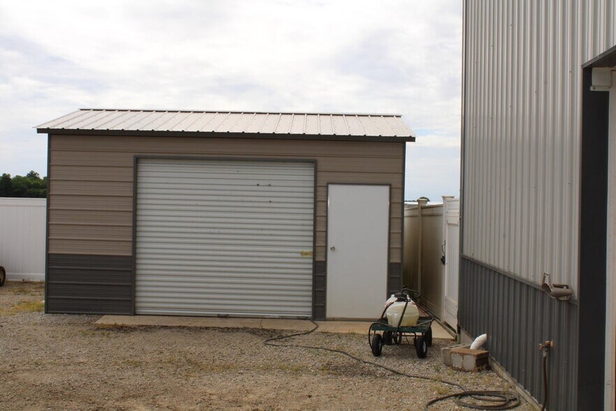 More Photos Of 1854 SR-49 Hwy, Arcanum Flex For Sale