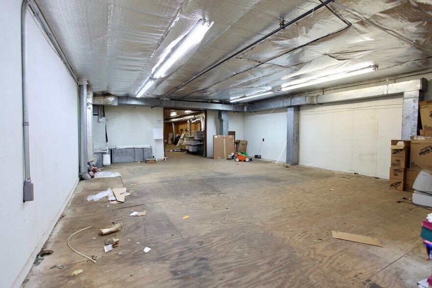 More Photos Of 360 Old Salisbury-concord Rd, Concord Distribution For Sale