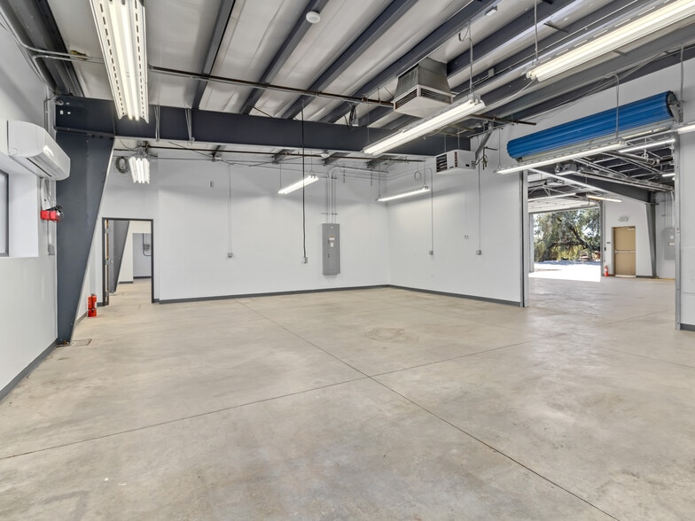 More Photos Of 14320 Longs Peak Ct, Longmont Warehouse For Lease