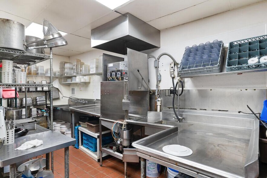 More Photos Of 7515 S US Highway 31, Alanson Restaurant For Sale