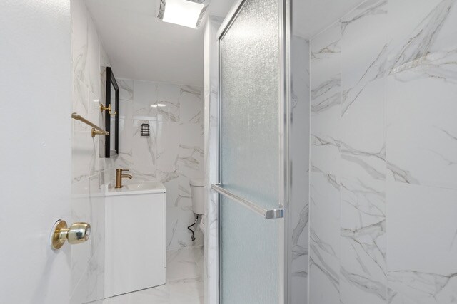 More Photos Of 250 E Girard Ave, Philadelphia Apartments For Sale
