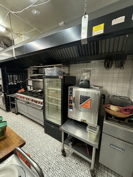 More Photos Of 500 Station St, Wilmerding General Retail For Sale