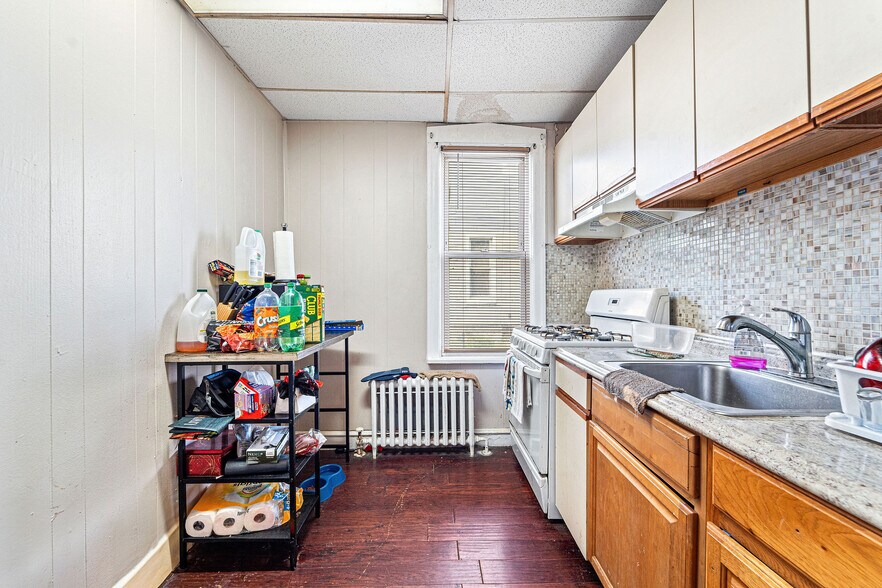 More Photos Of 156 Chestnut Ave, Oaklyn Apartments For Sale