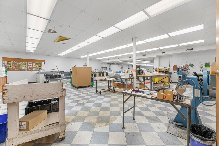 More Photos Of 14924 Beloit Snodes Rd, Beloit Manufacturing For Sale