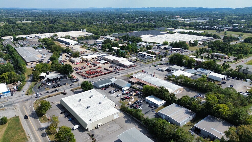 More Photos Of 1552 Columbia Ave, Franklin Manufacturing For Lease