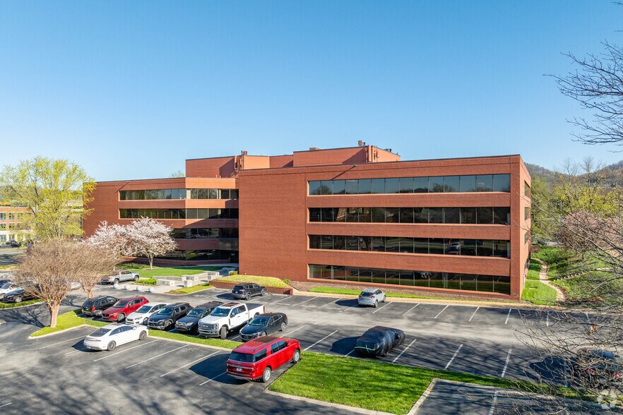 Primary Photo Of 5200 Maryland Way, Brentwood Office Residential For Lease
