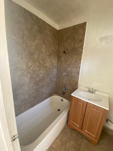 More Photos Of 2505-2509 E Monroe St, Phoenix Apartments For Sale