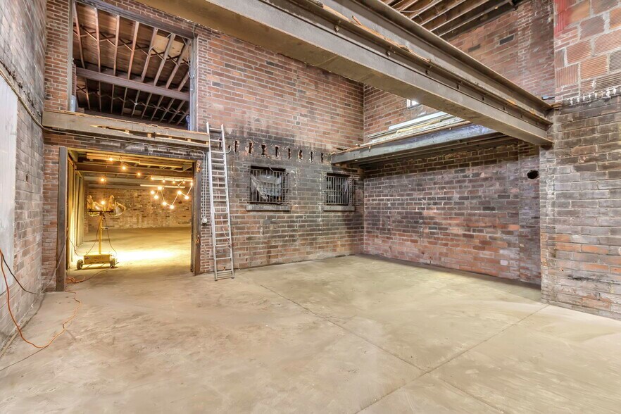 More Photos Of 14 Strauss Street, Buffalo Warehouse For Sale