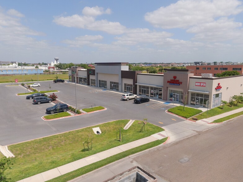 More Photos Of 2500 W Trenton Rd, Edinburg Storefront For Lease
