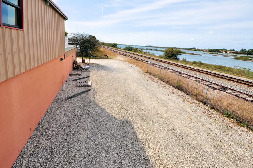 More Photos Of 2303 N Ponce de Leon Blvd, Saint Augustine Unknown For Lease