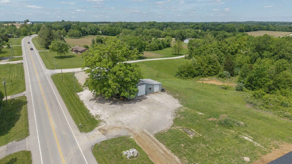 More Photos Of 7276 Missouri 72, Jackson Specialty For Sale