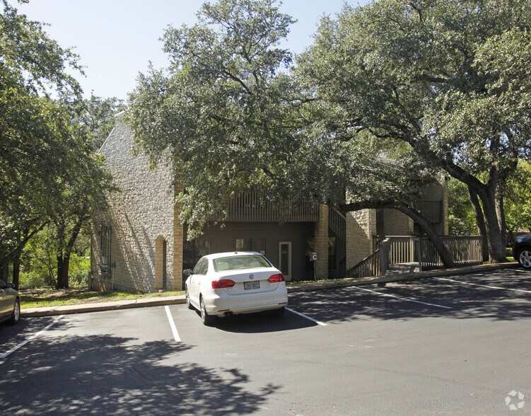 More Photos Of 5656 Bee Caves Rd, Austin Office For Lease