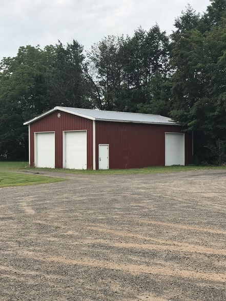 More Photos Of 425 Hazard Ave, Enfield Light Distribution For Lease