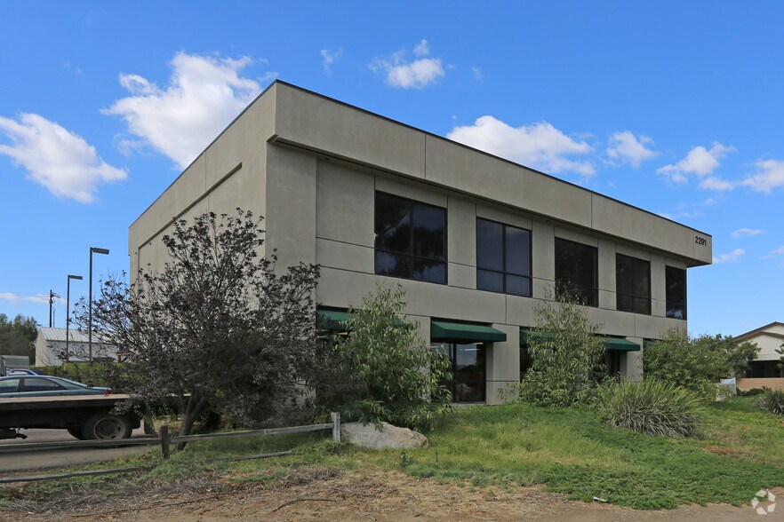 More Photos Of 2291 Main St, Ramona Office For Sale