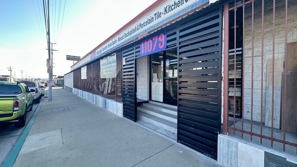 Primary Photo Of 11079 Tuxford St, Sun Valley Industrial For Lease