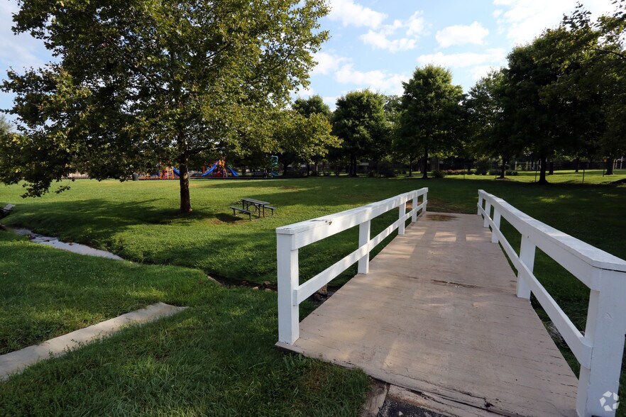 More Photos Of 10000 Greenside Dr, Cockeysville Apartments For Lease