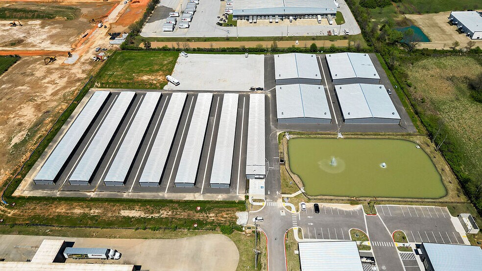 More Photos Of Lowell Commerce Park Ave, Lowell Self Storage For Sale