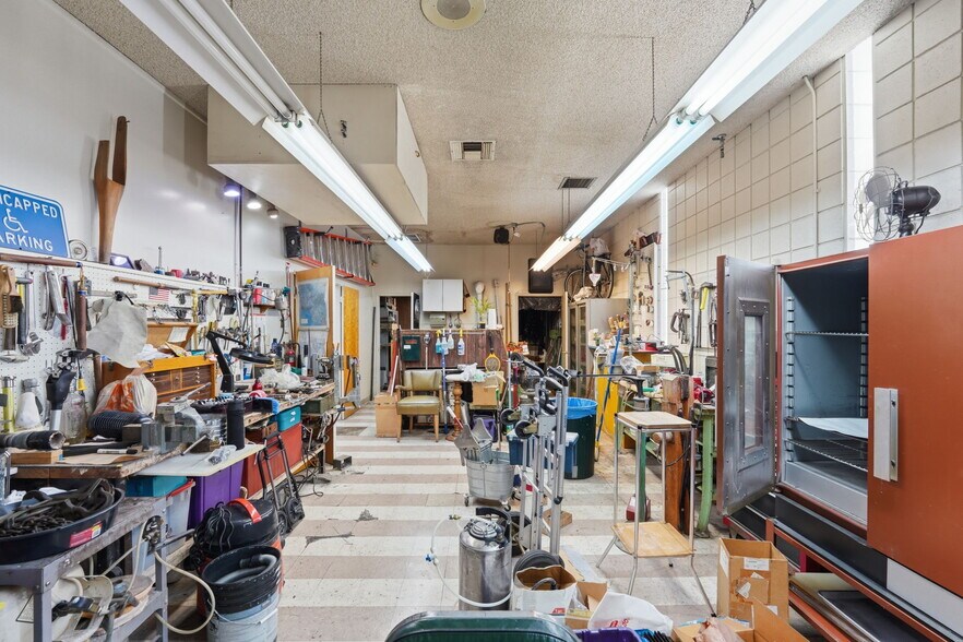 More Photos Of 2268 Long Beach Blvd, Long Beach Medical For Sale