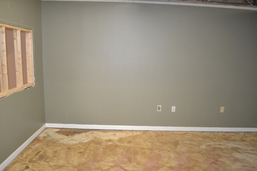 More Photos Of 465 E Main St, Bartow Medical For Lease