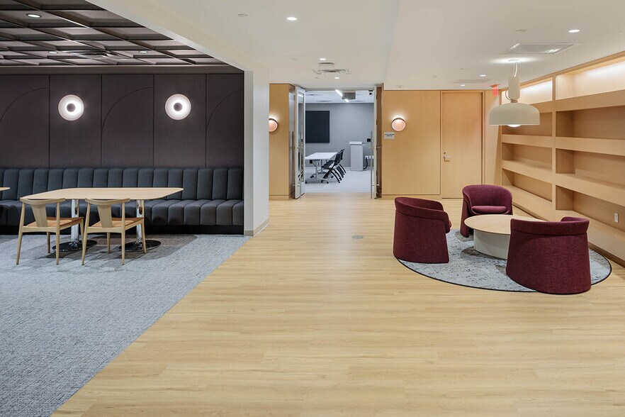 More Photos Of 404 Wyman St, Waltham Office For Lease