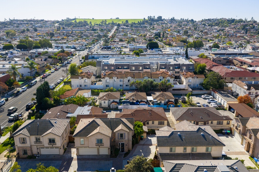 More Photos Of 215 N Alhambra Ave, Monterey Park Apartments For Sale