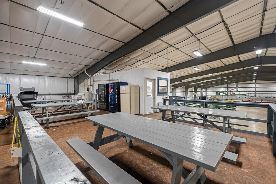 More Photos Of 15972 State Highway 47, Marthasville Specialty For Sale