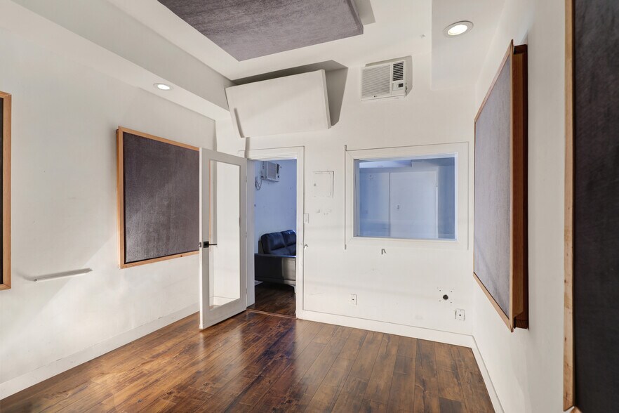 More Photos Of 1862 Santa Fe Ave, Long Beach Restaurant For Lease