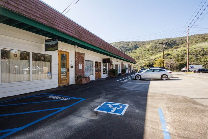 More Photos Of 3295 Laguna Canyon Rd, Laguna Beach Industrial For Lease