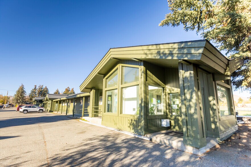 More Photos Of 21 E Maple St, Hailey Office For Sale