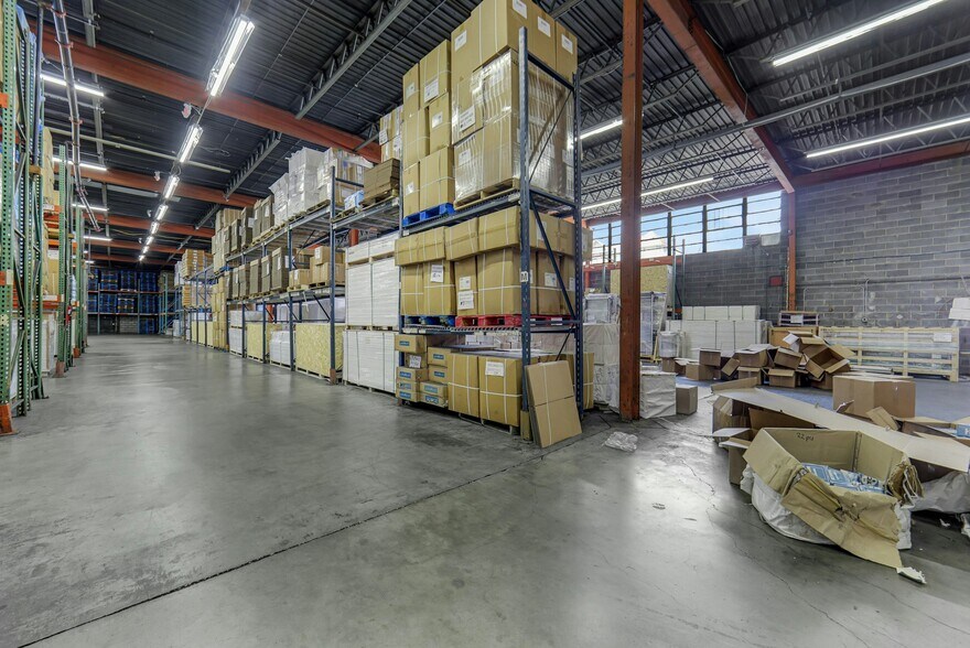 More Photos Of 370 Bergen Ave, Kearny Warehouse For Lease