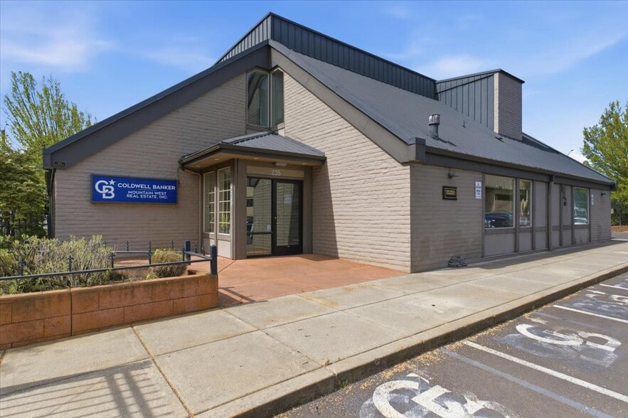 Primary Photo Of 235 Union St NE, Salem Office For Sale