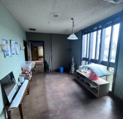 More Photos Of 4700 NE St Johns Rd, Vancouver Storefront Retail Office For Sale