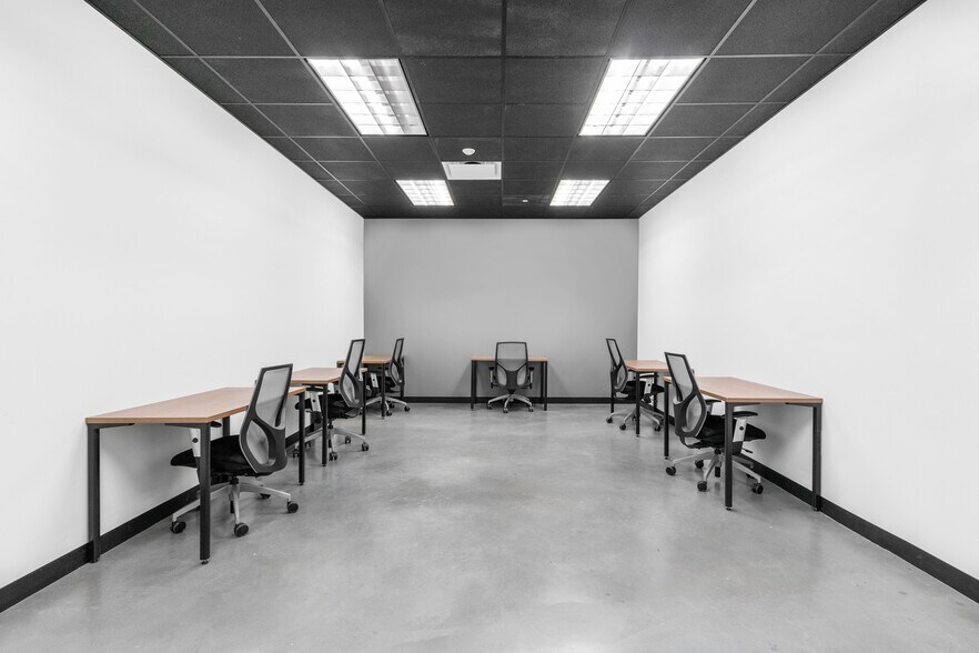 More Photos Of 8951 Cypress Waters Blvd, Coppell Coworking Space