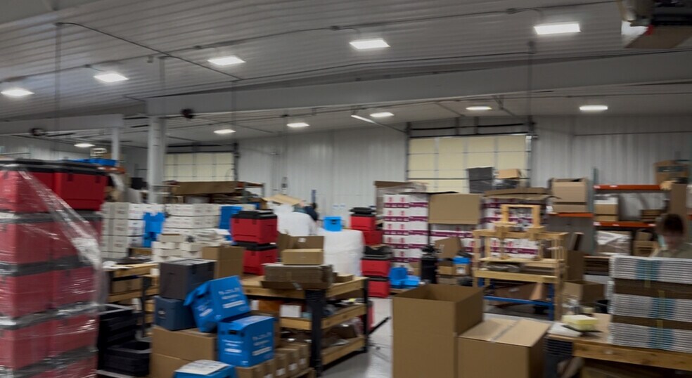 More Photos Of 5607 E 6th Ave, Stillwater Warehouse For Lease